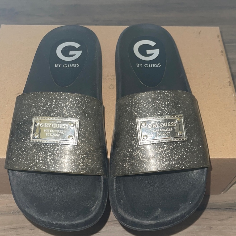 Black sparkle guess slides